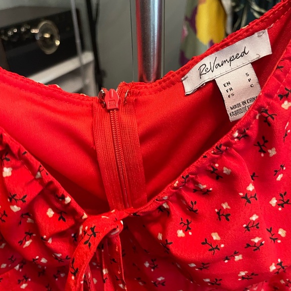 Flower Dress 🌺 - Picture 3 of 3